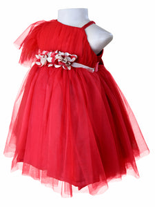 A one shoulder party dress for girls form Faye. This maroon dress is of tulle and banded at waist with gold and maroon satin petals